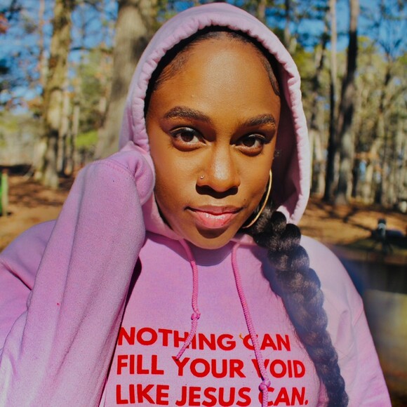 moesha_gray